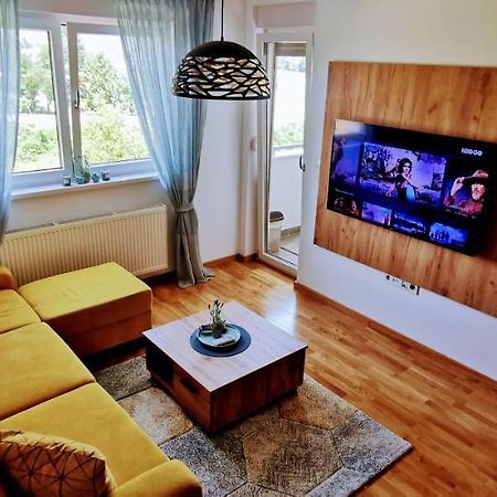 Appartamento Apartman Varenica Doboj Esterno foto